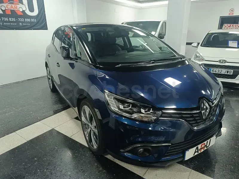 Usado Renault Grand Scénic IV Zen 110 CV (80 kW) 2018 Azul Monovolumen