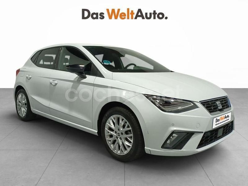 Blanco Usado 2024 Seat Ibiza FR Berlina | 17.990 € (Buen precio) - Imagen 1/4