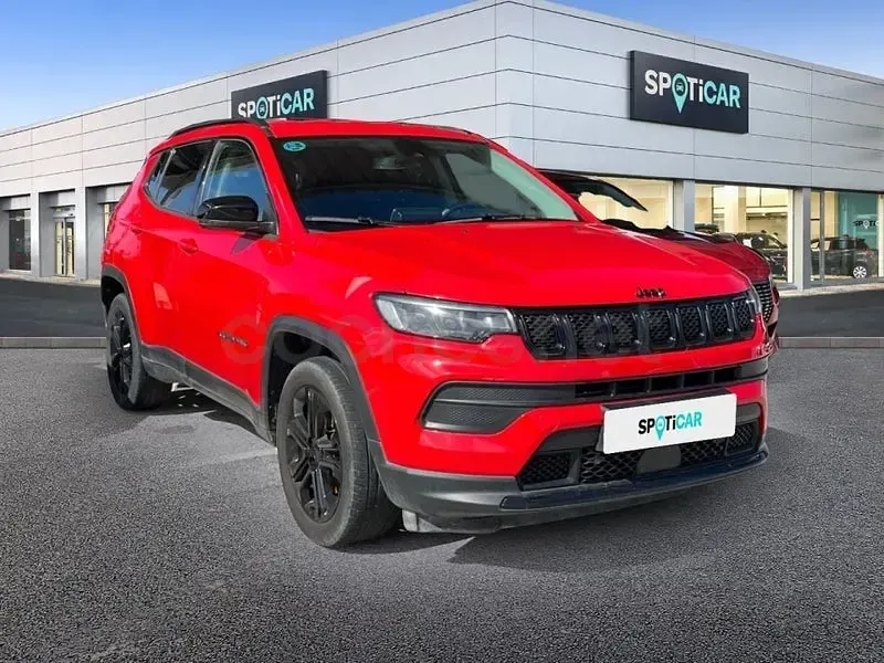 Usado Jeep Compass Limited 130 CV (95 kW) 2022 Rojo SUV