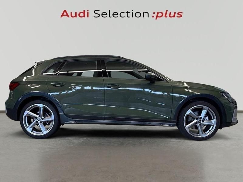 Usado Audi A3 S-Line 150 CV (110 kW) 2024 Verde Berlina