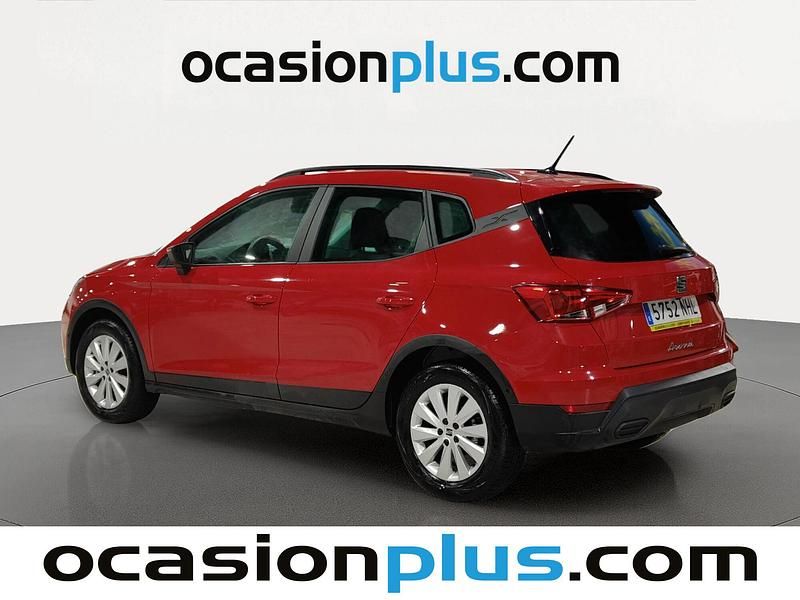Usado Seat Arona Style 110 CV (80 kW) 2023 Rojo SUV
