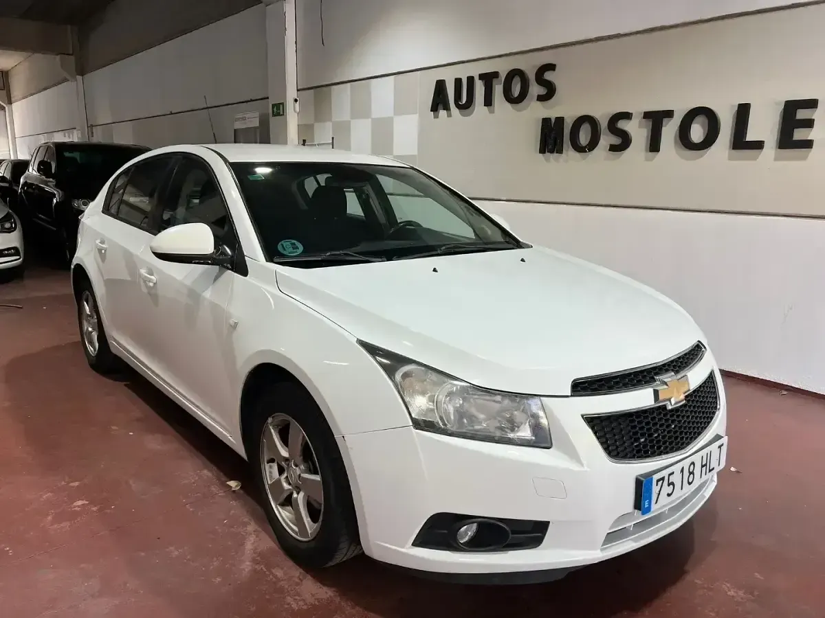 Usado Chevrolet Cruze LT 124 CV (91 kW) 2012 Berlina