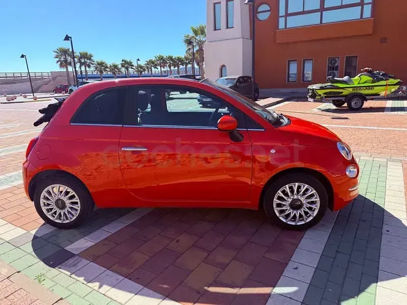 Usado Fiat 500C Dolcevita 70 CV (51 kW) 2024 Naranja Descapotable