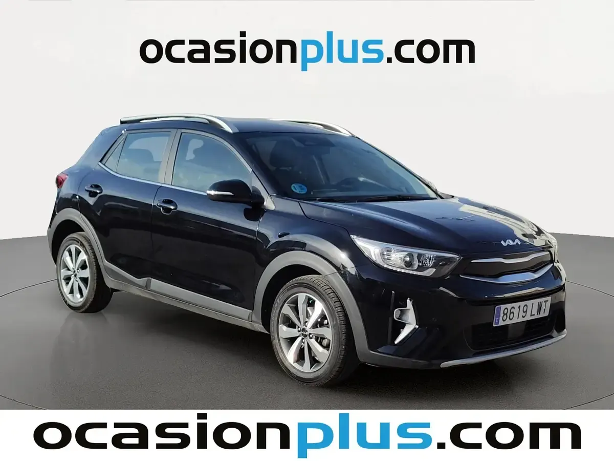 Usado Kia Stonic 101 CV (74 kW) 2022 Negro SUV