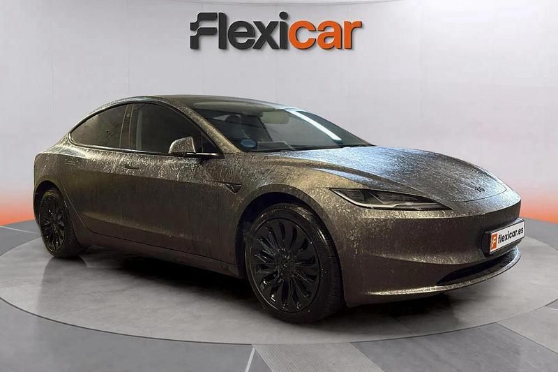 Gris Usado 2024 Tesla Model 3 Berlina | 32.990 € (Precio justo) - Imagen 1/4