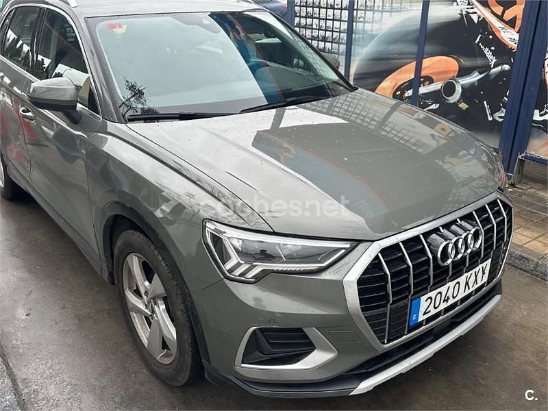 Usado Audi Q3 Advanced Plus 150 CV (110 kW) 2019 Gris / plata SUV