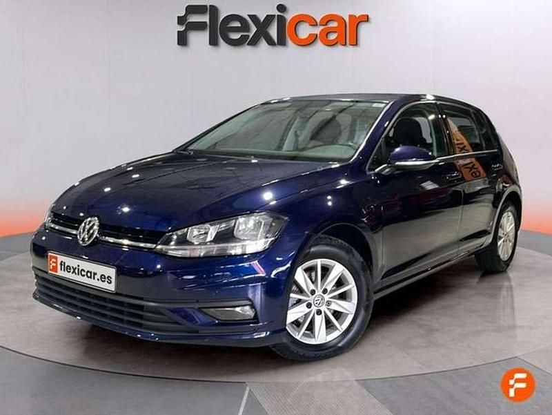 Usado VW Golf VII 115 CV (84 kW) 2019 Azul Utilitario