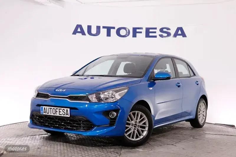 Azul Usado 2022 Kia Rio Active | 12.350 € (Buen precio) - Imagen 1/4