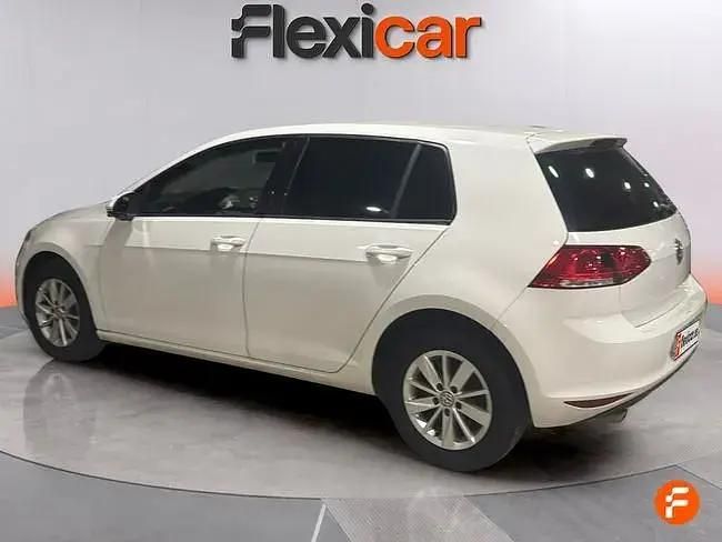 Usado VW Golf VII Advance 116 HP (85 kW) 2016 Azul Sedan