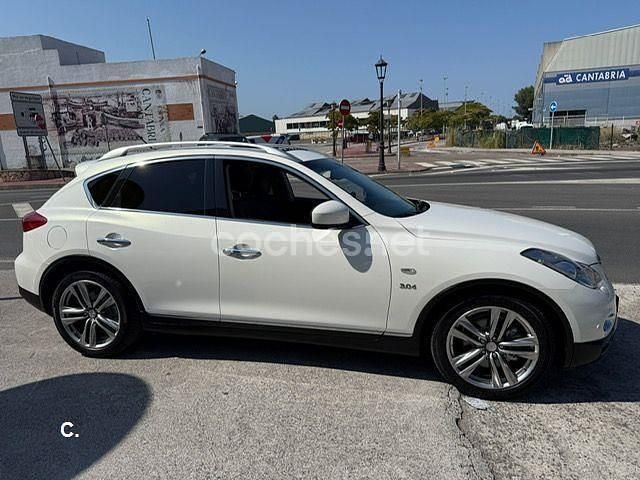 Blanco Usado 2015 Infiniti QX50 Premium SUV | 22.000 € - Imagen 1/4