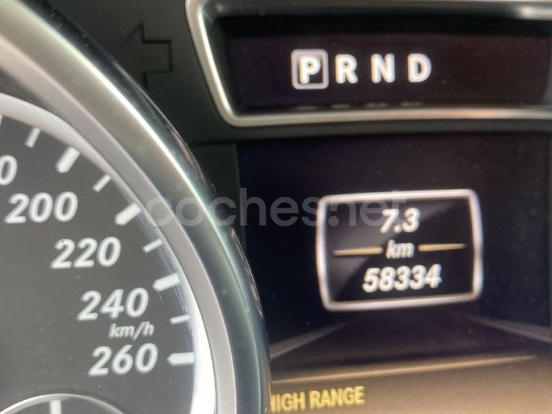 Usado Mercedes G350 211 CV (155 kW) 2015 Gris / plata SUV