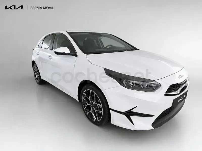 Nuevo Kia Ceed 140 CV (102 kW) 2025 Blanco Utilitario
