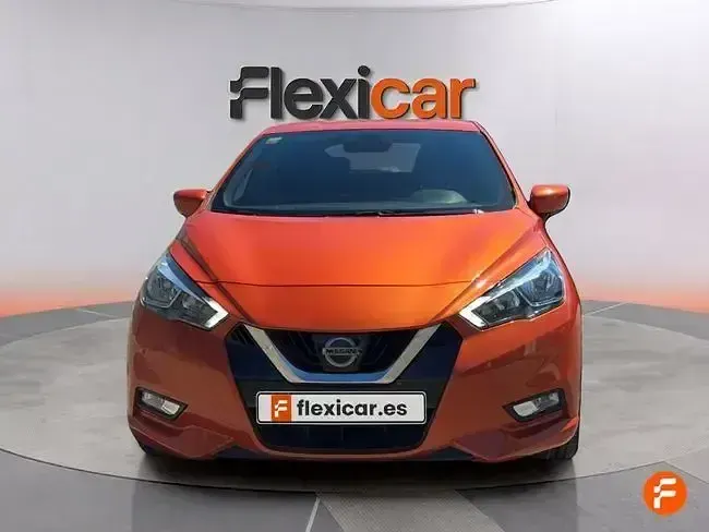Usado Nissan Micra Acenta 100 CV (73 kW) 2019 Naranja Utilitario