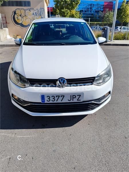 Usado VW Polo 90 CV (66 kW) 2016 Blanco Berlina