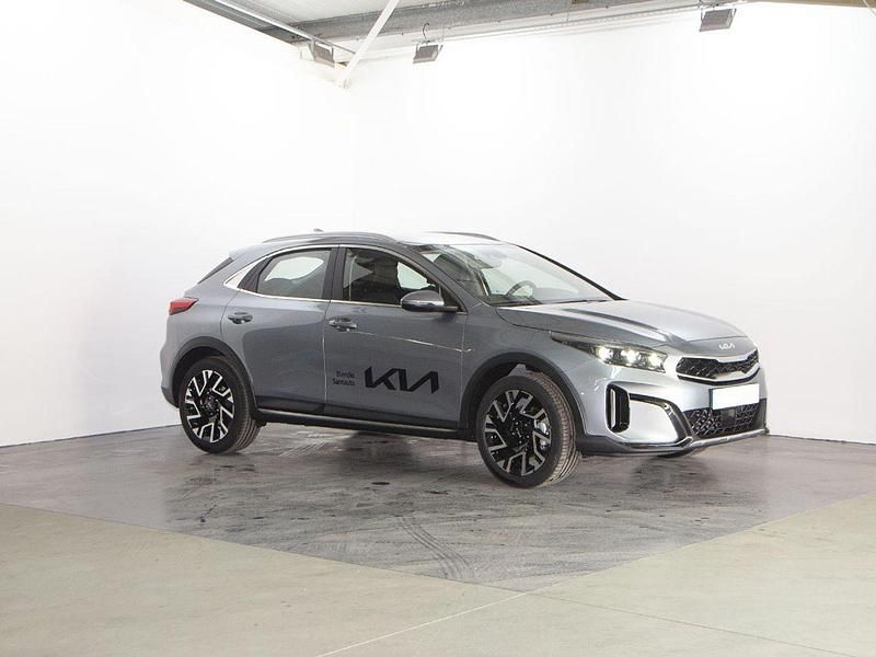 Usado Kia XCeed 160 CV (117 kW) 2023 Gris SUV