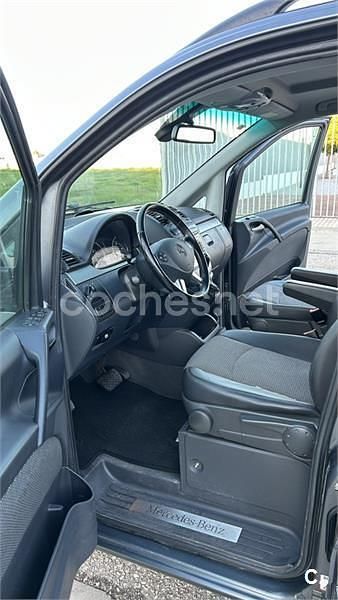 Usado Mercedes Viano 150 CV (110 kW) 2011 Gris / plata Monovolumen