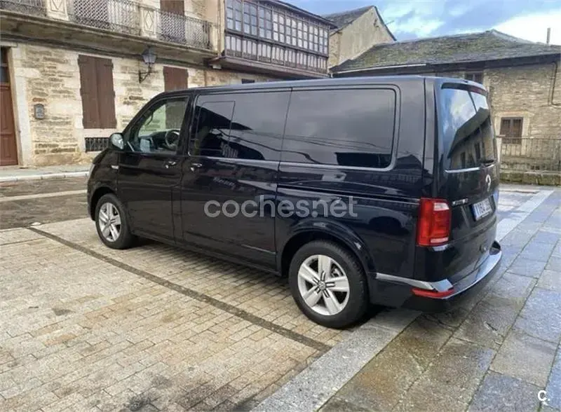 Usado VW Multivan 204 CV (150 kW) 2017 Negro Monovolumen
