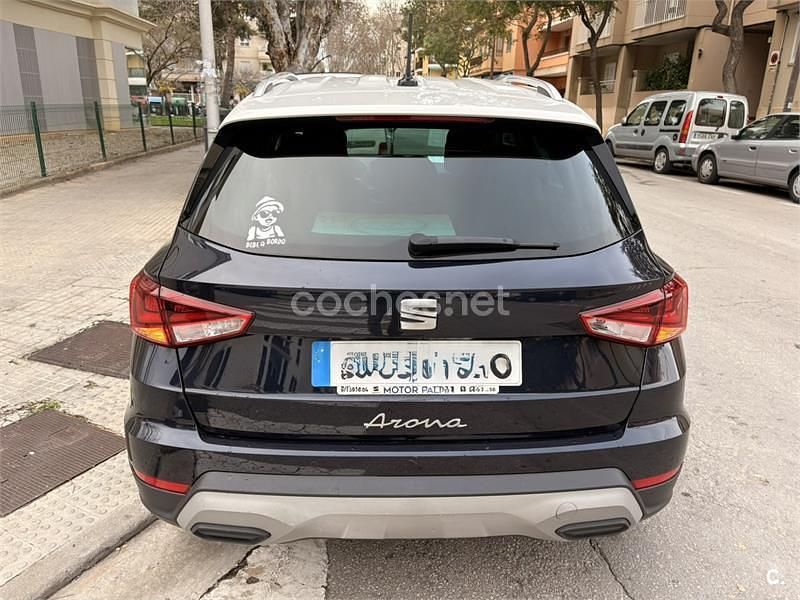 Usado Seat Arona Xperience 110 CV (80 kW) 2023 Azul SUV