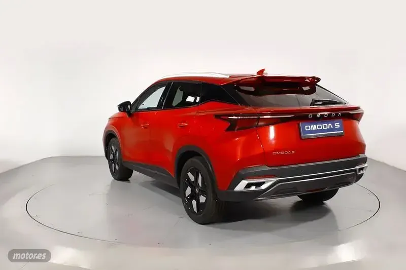 Usado Omoda 5 147 CV (108 kW) 2025 Rojo SUV