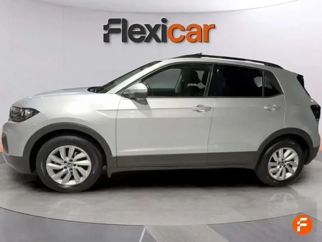 Usado VW T-Cross Advance 110 CV (80 kW) 2022 Gris SUV