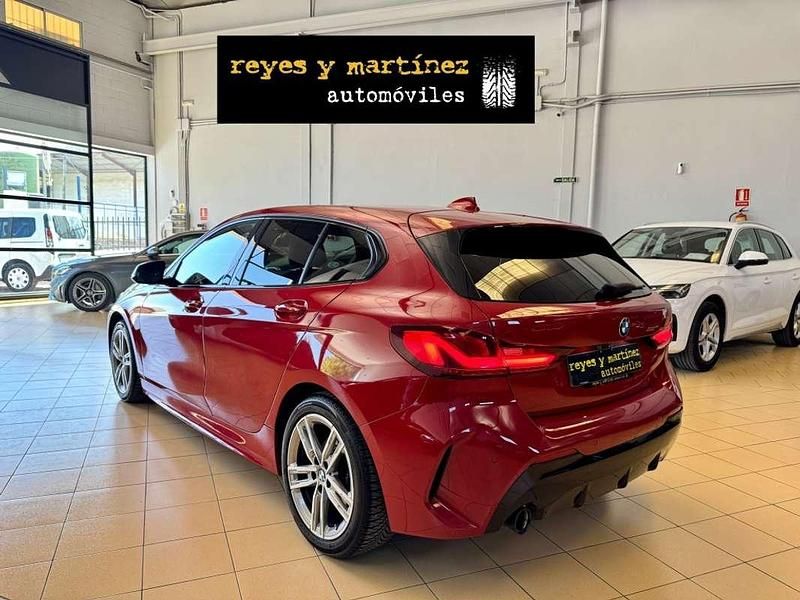 Usado BMW 116 M Sport 116 CV (85 kW) 2020 Rojo Utilitario