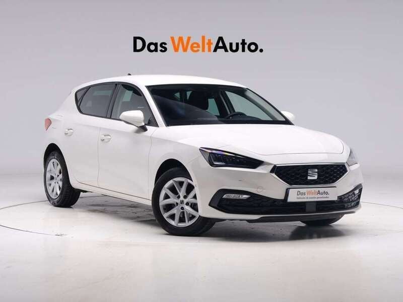 Blanco Usado 2024 Seat Leon Style Berlina | 20.800 € (Un poco caro) - Imagen 1/4