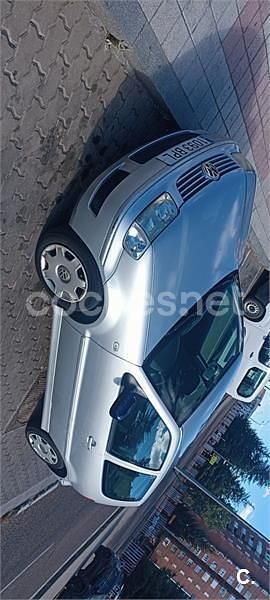 Usado VW Polo Trendline 75 CV (55 kW) 2001 Gris / plata Berlina