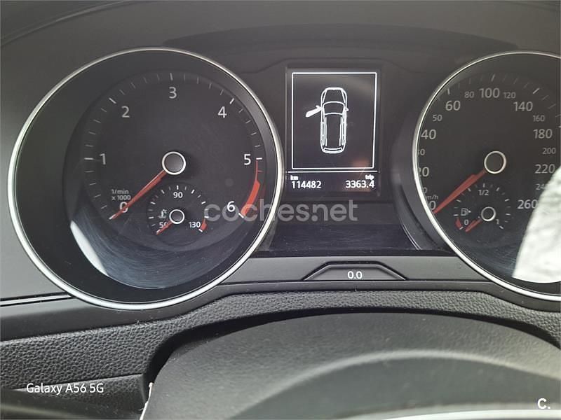 Usado VW Passat Edition 120 CV (88 kW) 2015 Gris / plata Familiar