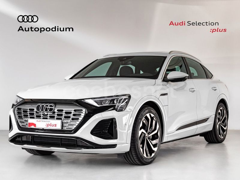 Eléctrico Usado 2024 Audi Q8 Sportback e-tron S-Line SUV | 74.900 € - Imagen 1/4