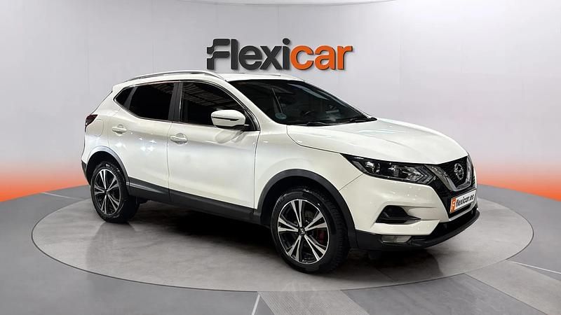 Usado Nissan Qashqai Acenta 116 CV (85 kW) 2021 Blanco SUV