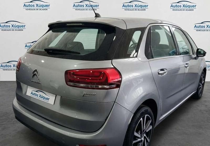 Usado Citroën C4 Shine 120 CV (88 kW) 2018 Gris Utilitario