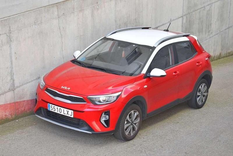 Rojo Usado 2022 Kia Stonic SUV | 9800 € (Super precio) - Imagen 1/4