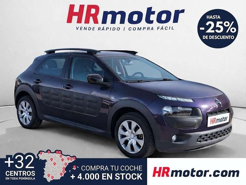 Begagnad Citroën C4 Feel 83 HK (61 kW) 2016 Röd SUV