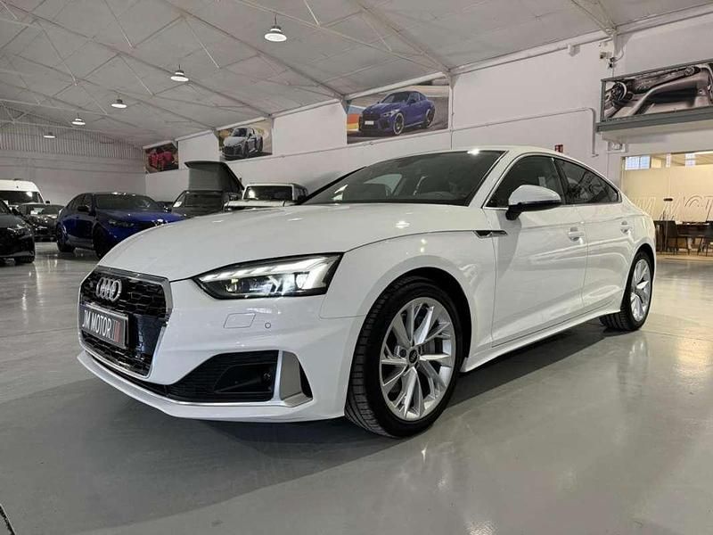 Usado Audi A5 Sportback Advanced 265 CV (194 kW) 2022 Blanco Utilitario
