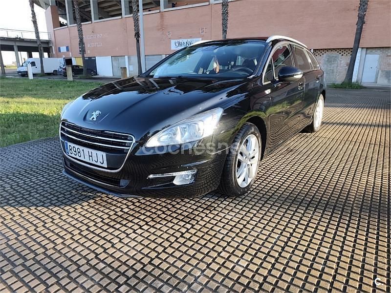 Negro Usado 2012 Peugeot 508 SW Business-Line Familiar | 6800 € (Precio justo) - Imagen 1/4