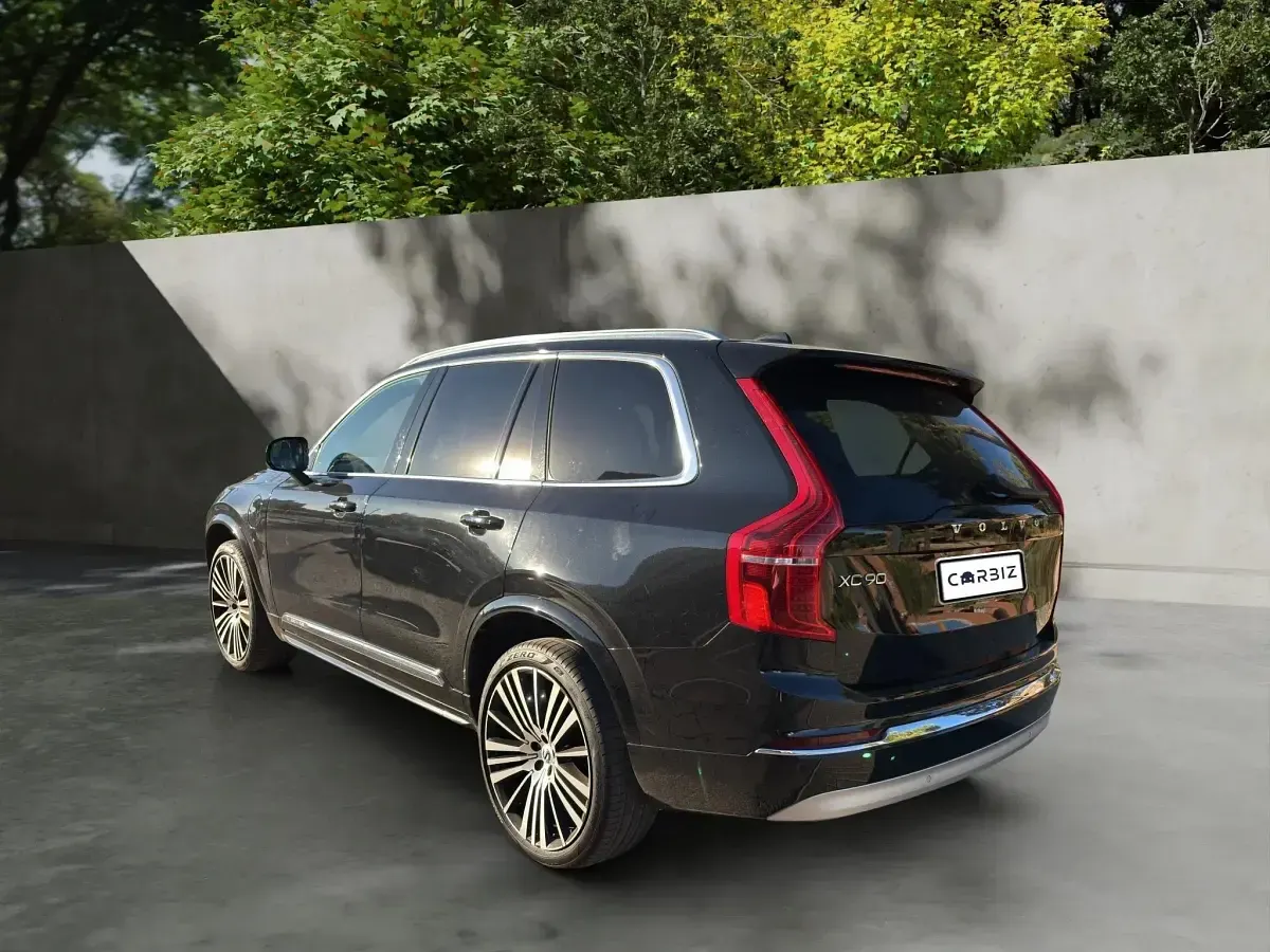 Usado Volvo XC90 455 CV (334 kW) 2021 Negro SUV