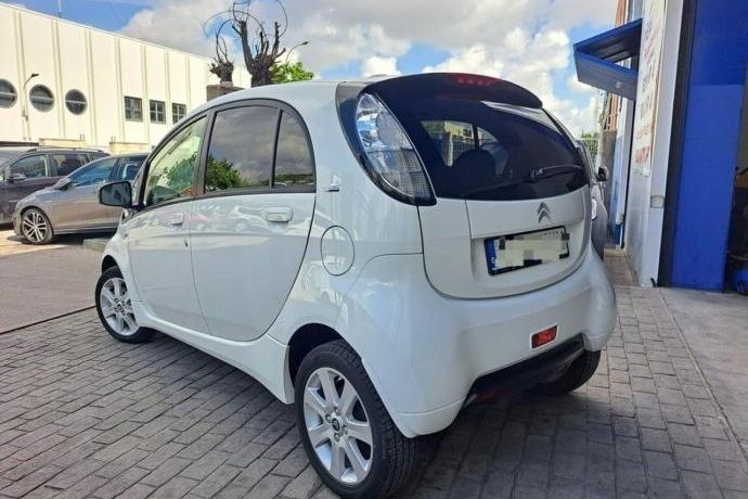 Usado Citroën C-zero Seduction 49 kW (67 CV) 2019 Blanco Utilitario