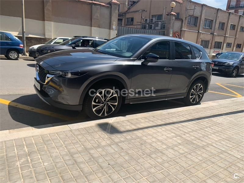 Gris / plata Usado 2022 Mazda CX-5 Newground SUV | 24.980 € (Buen precio) - Imagen 1/4