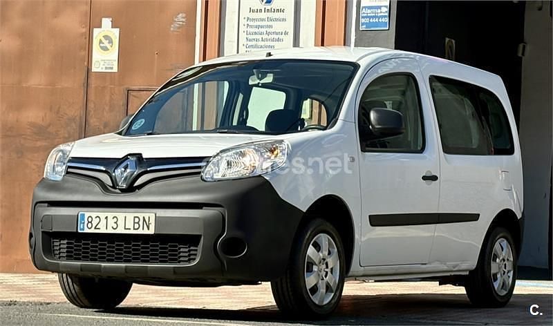 Usado Renault Kangoo Edition One 75 CV (55 kW) 2021 Blanco Monovolumen