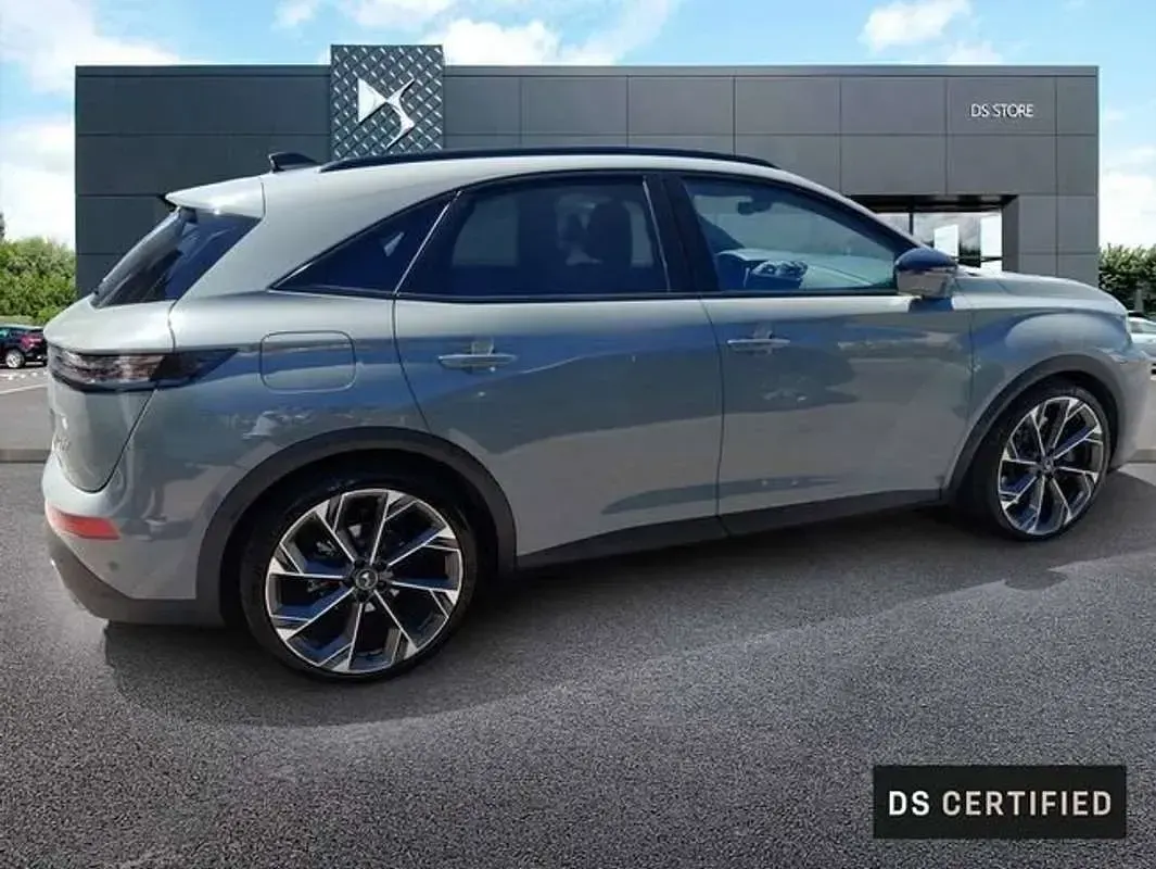 Usado DS Automobiles DS7 Crossback Opera 360 CV (264 kW) 2024 Gris SUV