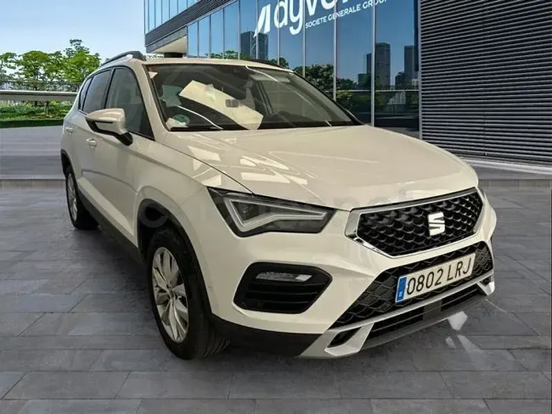 Usado Seat Ateca Style 110 CV (80 kW) 2021 Blanco SUV