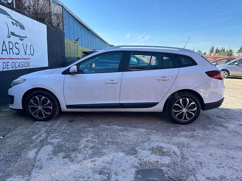Usado Renault Mégane GrandTour Business 110 CV (80 kW) 2014 Blanco Familiar