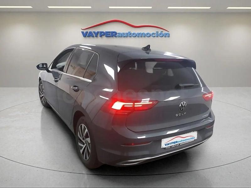 Usado VW Golf VIII 204 CV (150 kW) 2023 Gris / plata Berlina