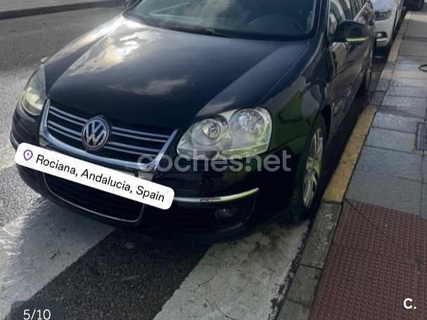 Usado VW Jetta Advance 105 CV (77 kW) 2008 Negro Berlina