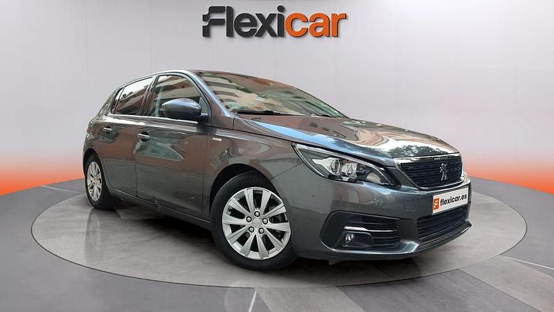 Usado Peugeot 308 Access 131 CV (96 kW) 2020 Gris Utilitario