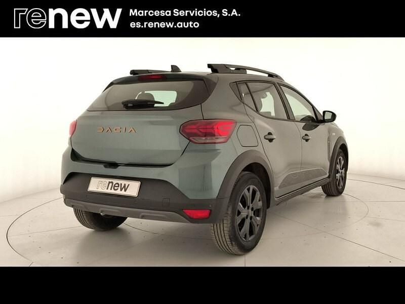 Usado Dacia Sandero Extreme 100 CV (73 kW) 2025 Verde Berlina