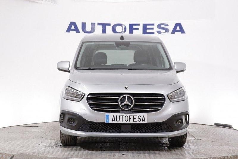 Usado Mercedes 180 115 CV (84 kW) 2023 Plata Berlina
