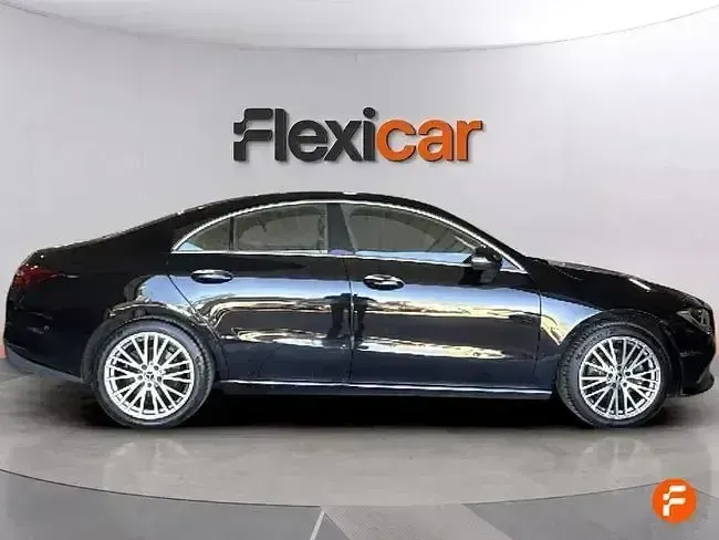 Usado Mercedes CLA200 150 CV (110 kW) 2020 Negro Coupe