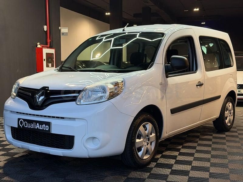 Usado Renault Kangoo SE 110 CV (80 kW) 2020 Blanco Monovolumen