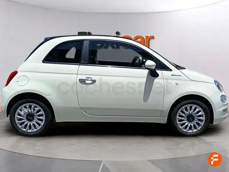 Usado Fiat 500C Dolcevita 70 CV (51 kW) 2022 Blanco Descapotable